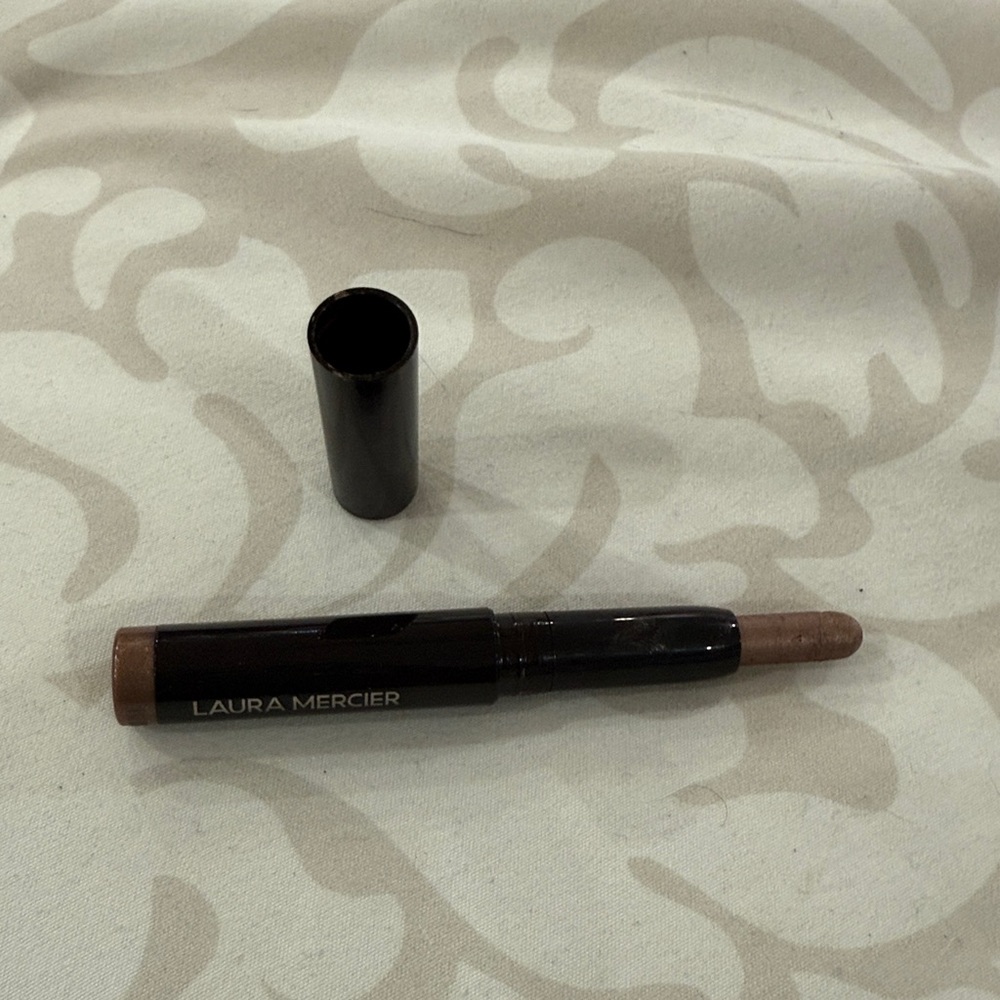 Laura Mercier Stpapless 👁 color